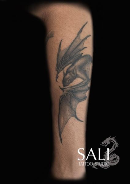 606EF821-C67B-45D2-9E3F-946A0F23D9E2